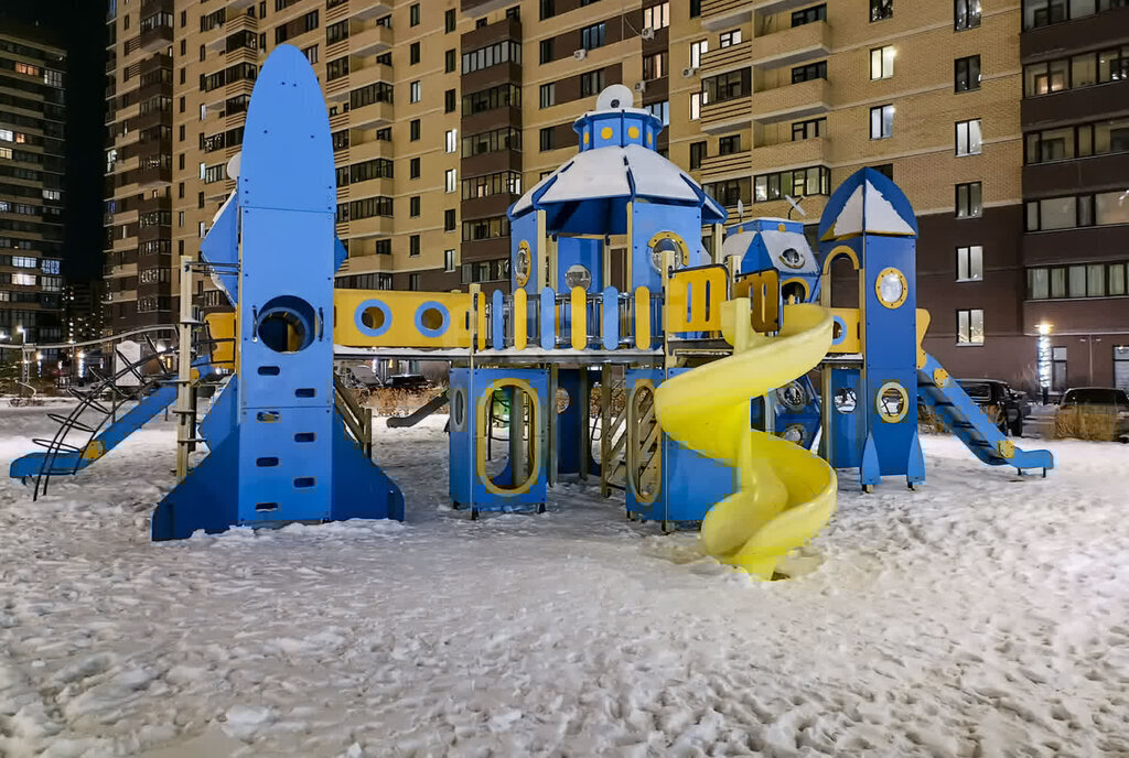 квартира г Тюмень ул Тимофея Чаркова 81к/2 фото 4