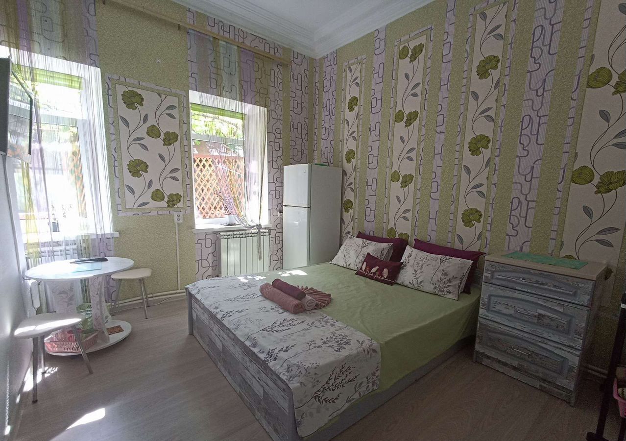 комната г Феодосия ул Зерновская 13 фото 2