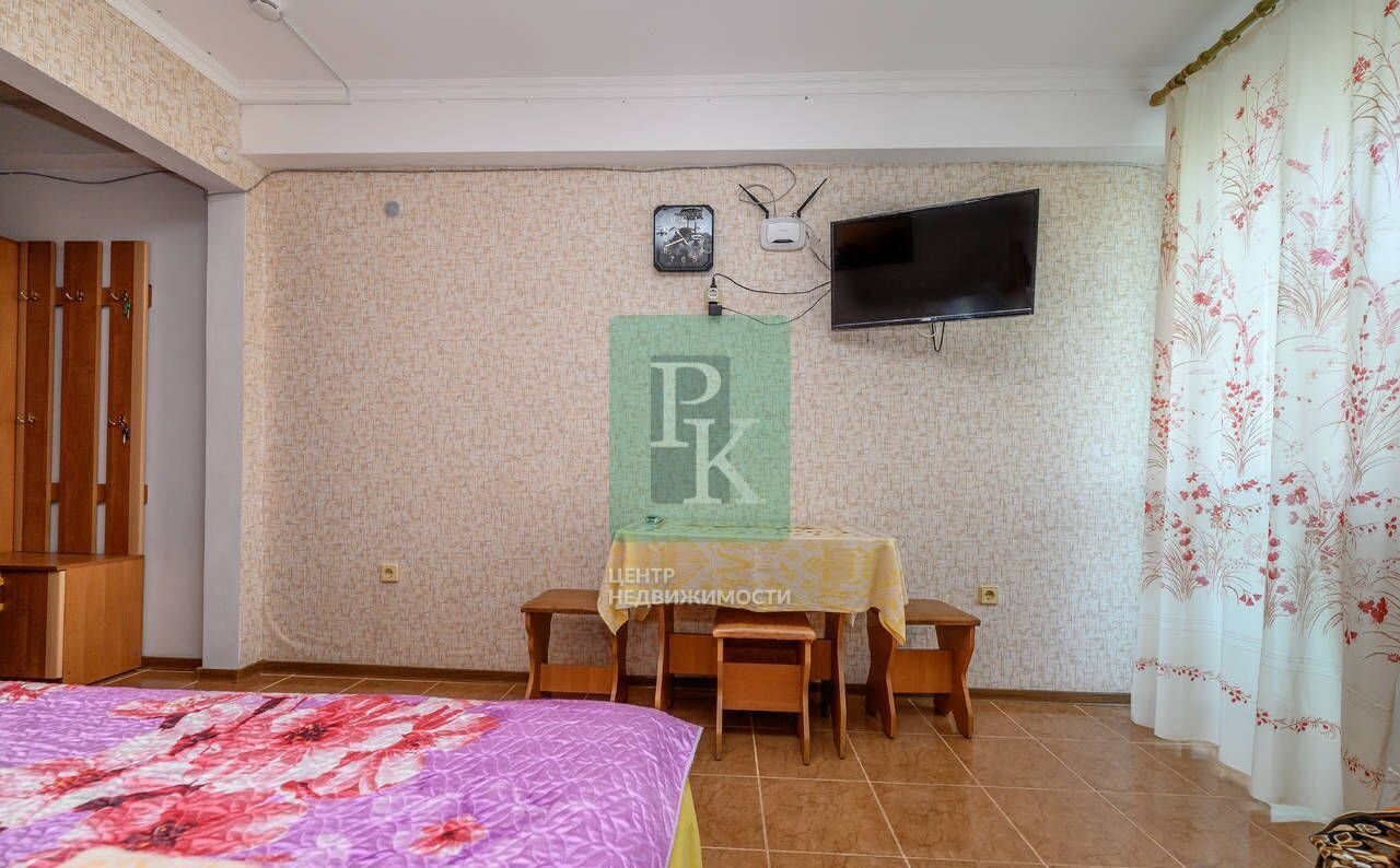 комната г Севастополь п Любимовка ул Южногородская 36к/16 Крым фото 4