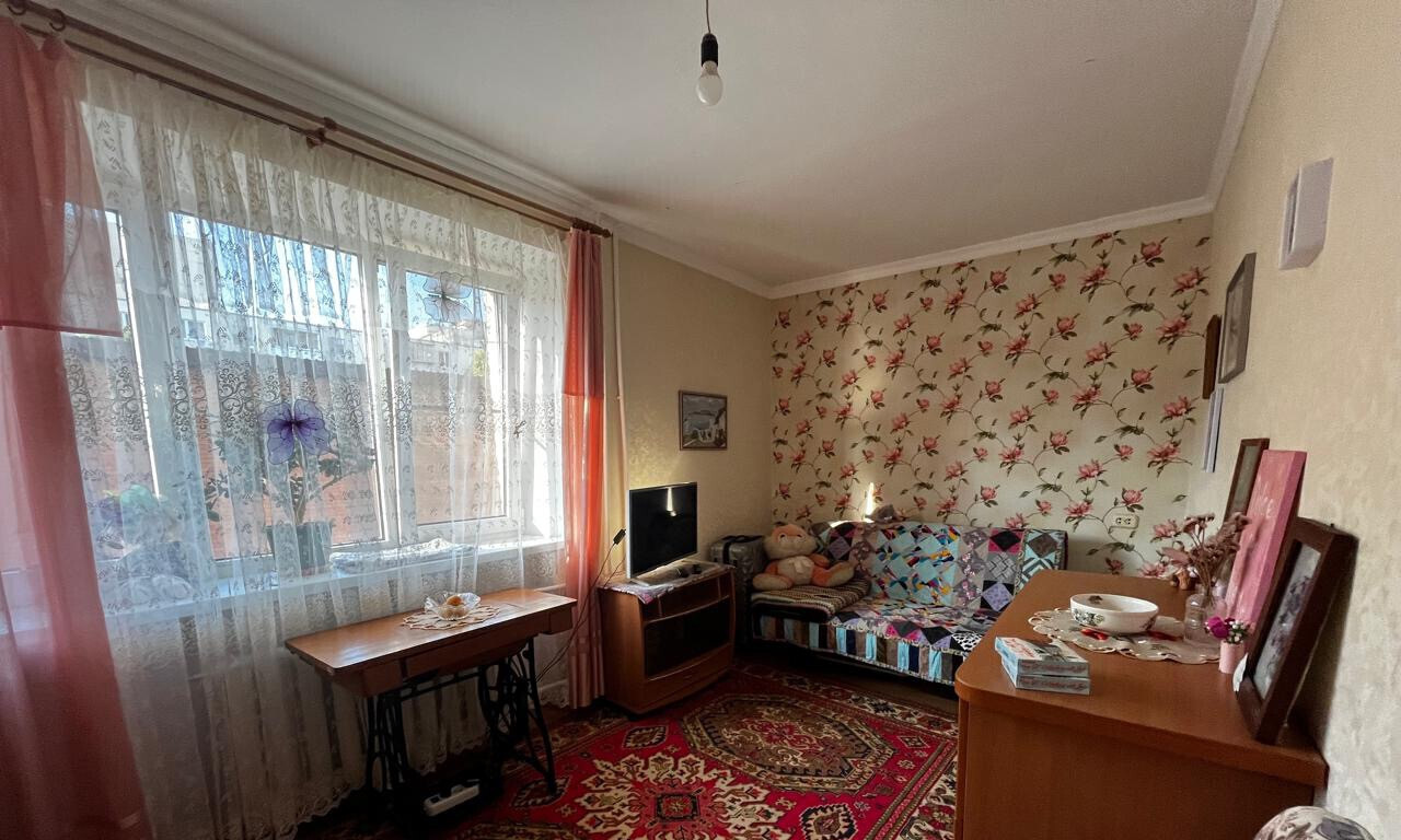 квартира г Батайск ул Октябрьская 153 фото 3
