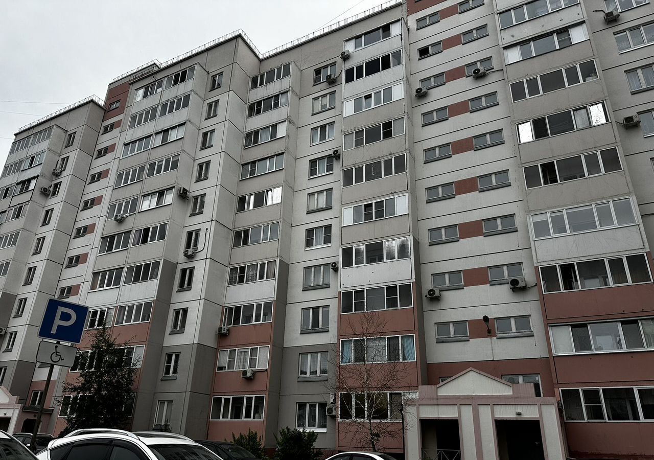 квартира г Омск р-н Ленинский ул 10-я Чередовая 9 фото 1