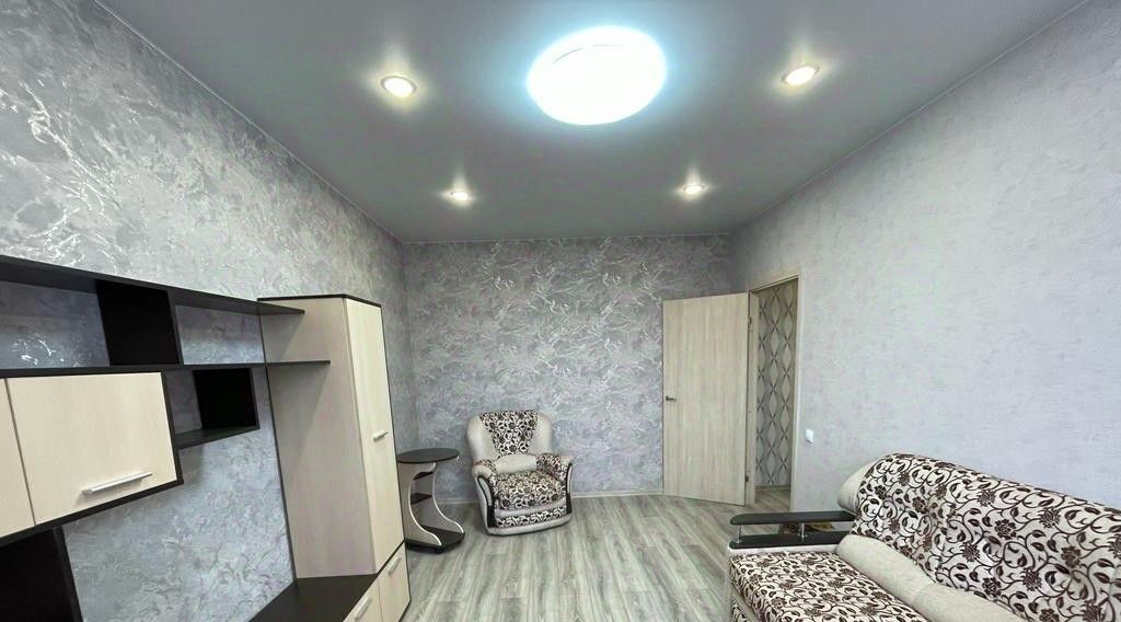 квартира г Волгоград р-н Дзержинский ул Качинцев 81 фото 9