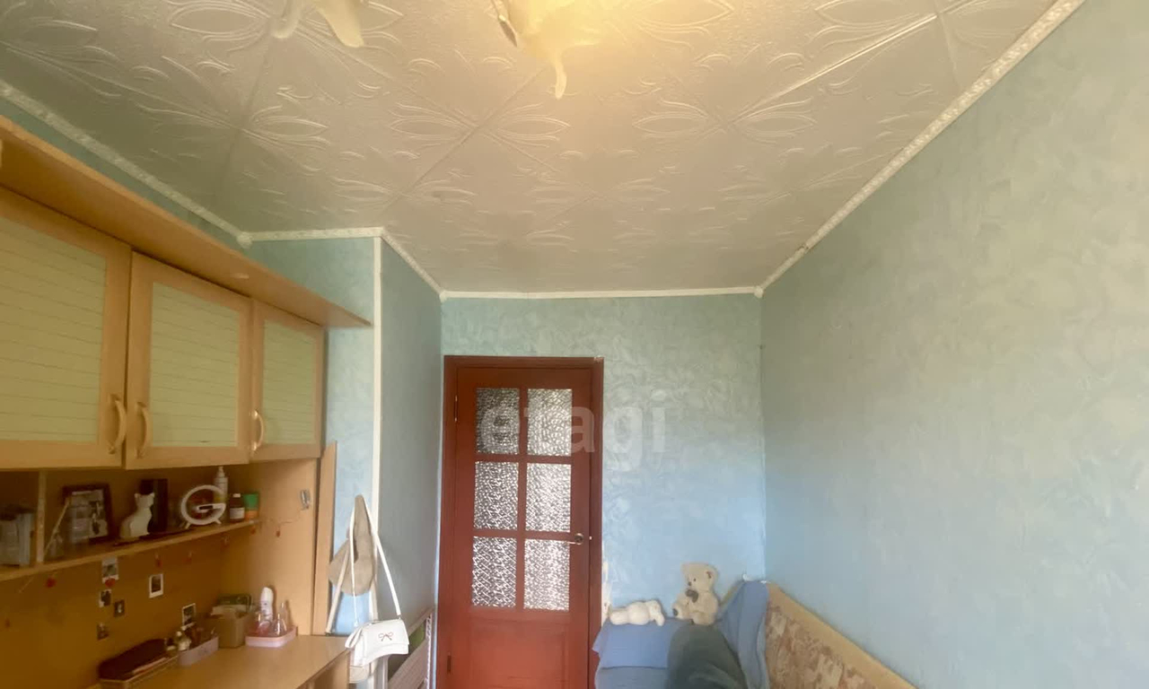 квартира г Ирбит ул Елизарьевых 33 фото 10