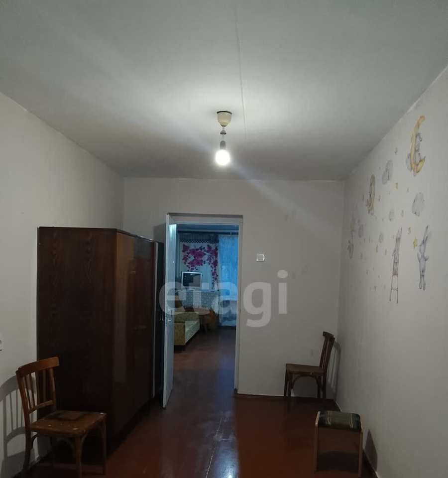 квартира г Ирбит ул Елизарьевых 28а фото 11
