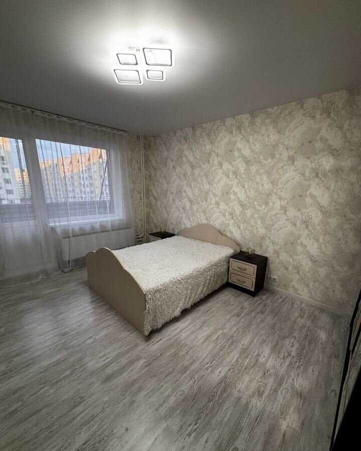 квартира г Саратов р-н Ленинский ул Романтиков 48а фото 2