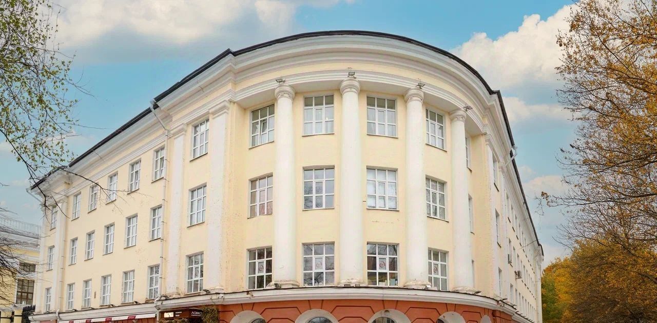 офис г Ижевск р-н Октябрьский ул Советская 13 фото 2