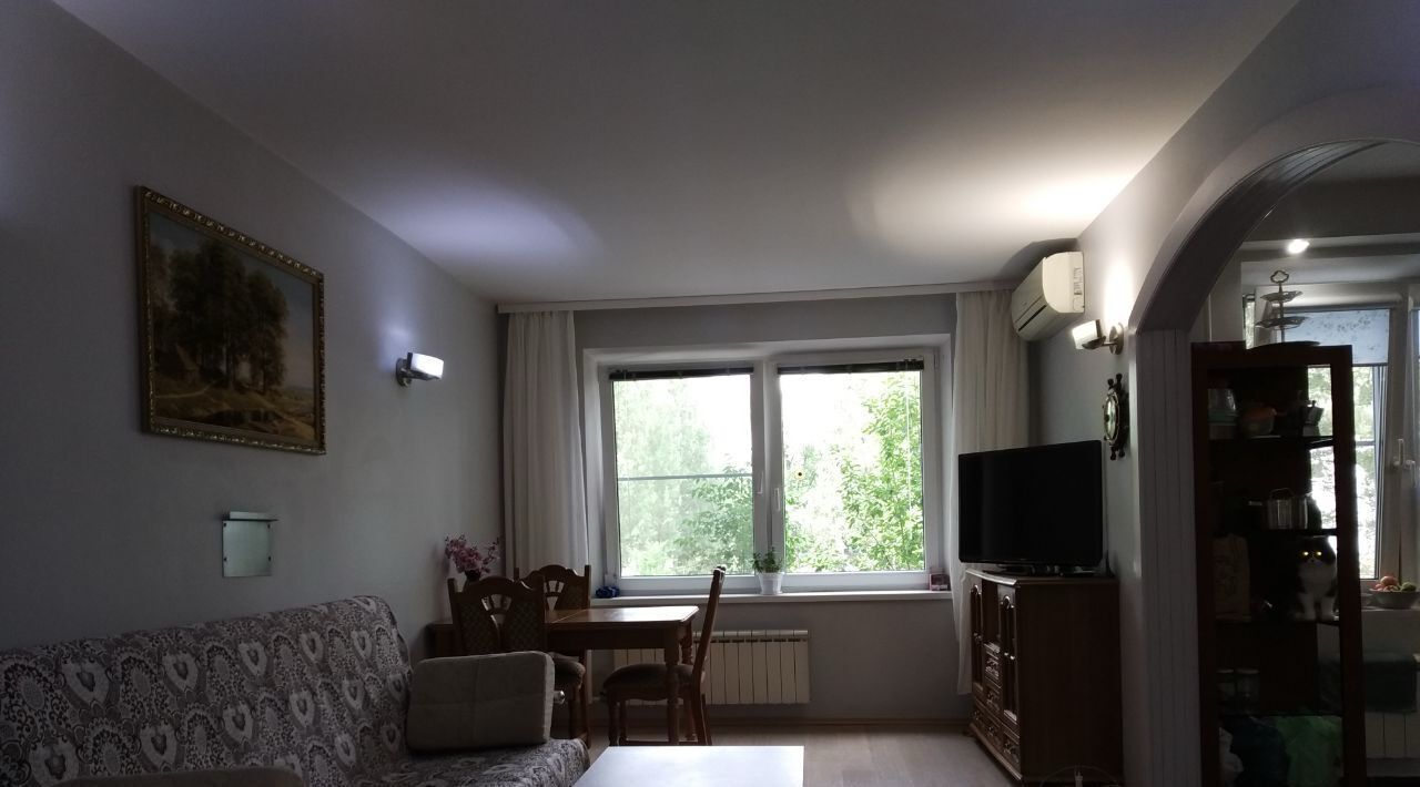 квартира г Тольятти р-н Автозаводский ул Свердлова 25 фото 10