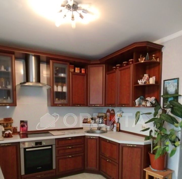 квартира г Тюмень р-н Центральный ул Рационализаторов 22/1 фото 1