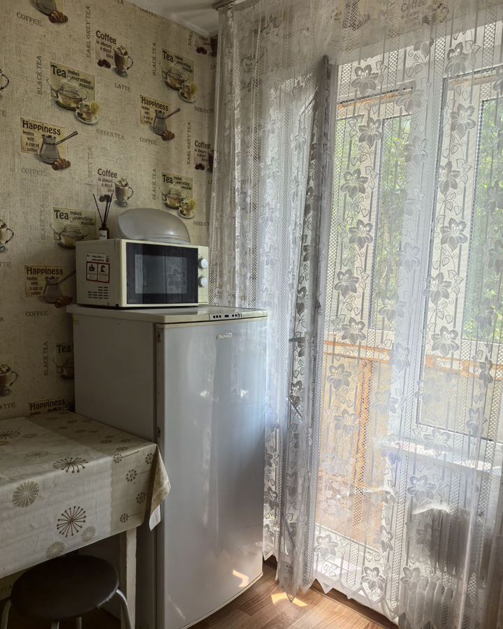 квартира г Барнаул р-н Ленинский ул Георгия Исакова 232 фото 3