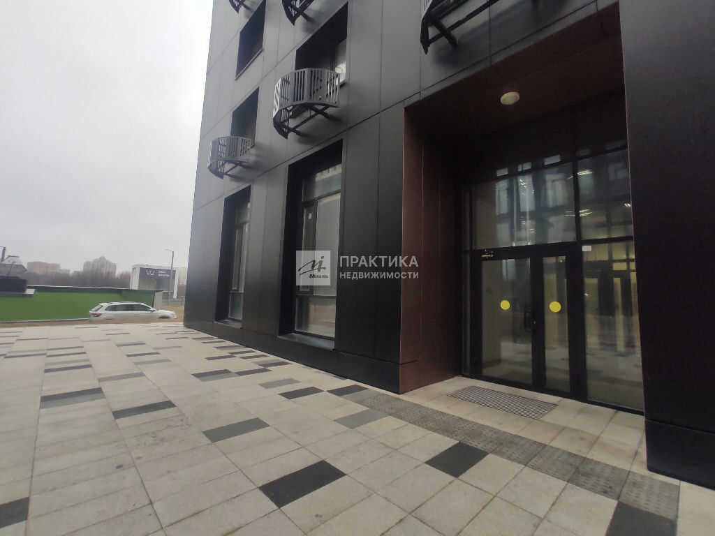 квартира г Москва метро Раменки ул Светланова 11к/1 фото 1