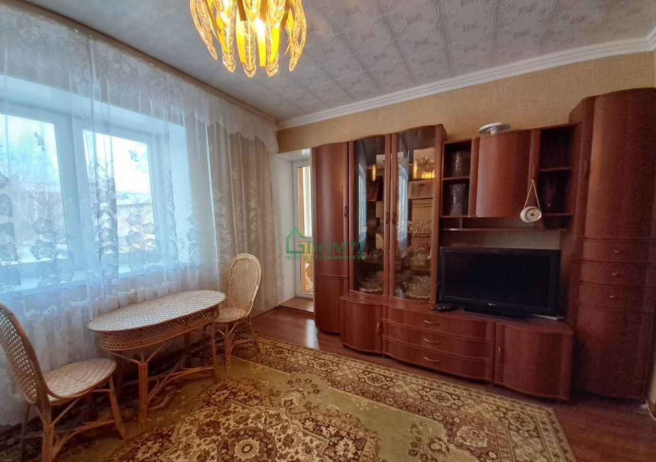квартира г Тобольск 9-й мкр-н, 11 фото 3
