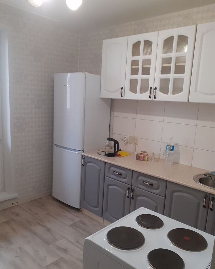 квартира г Чебоксары ул Писателя Лаврентия Таллерова 28 фото 1
