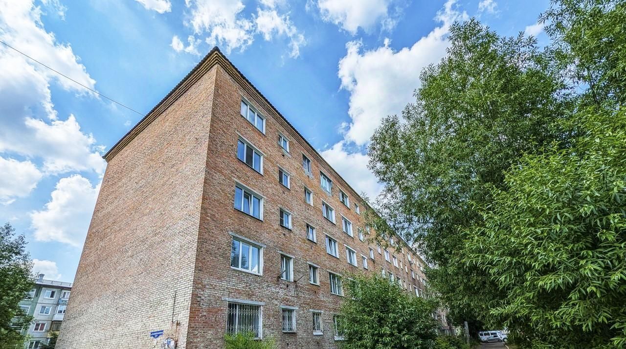 квартира г Омск р-н Центральный ул Краснознаменная 10 фото 14