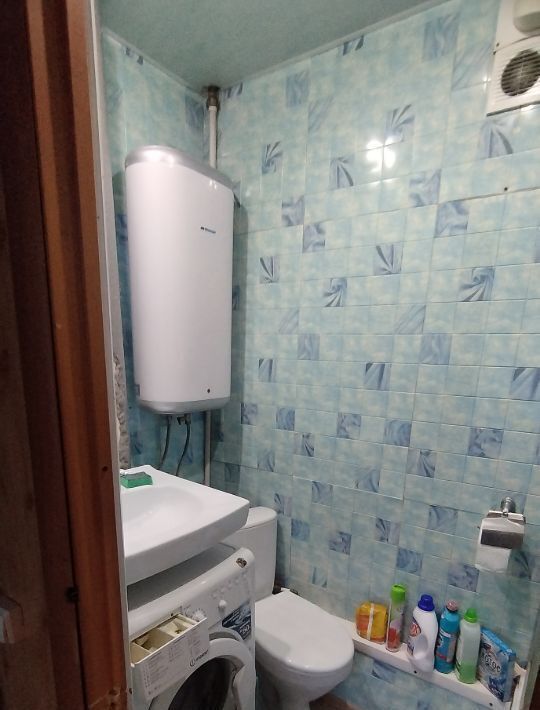 квартира г Барнаул р-н Ленинский ул Гущина 211/2 фото 2