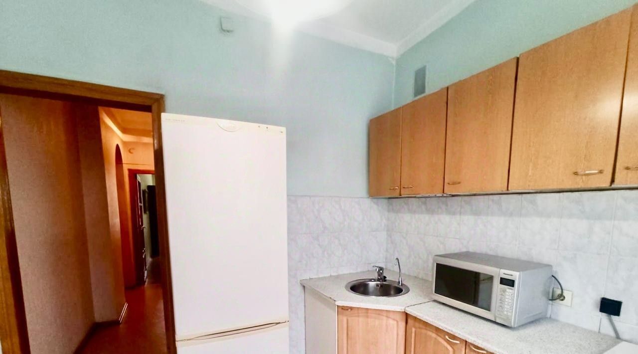 квартира г Новокузнецк р-н Центральный ул Кутузова 2 фото 3