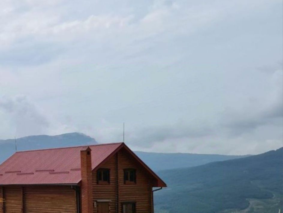 дом г Алушта с Лучистое ул Смешная 3 фото 3