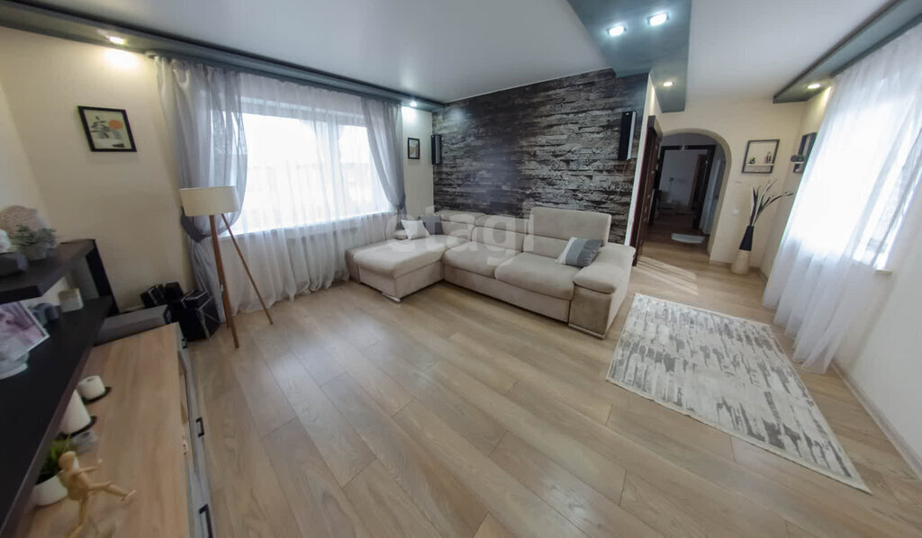 квартира г Шадринск ул Ефремова 32 фото 4
