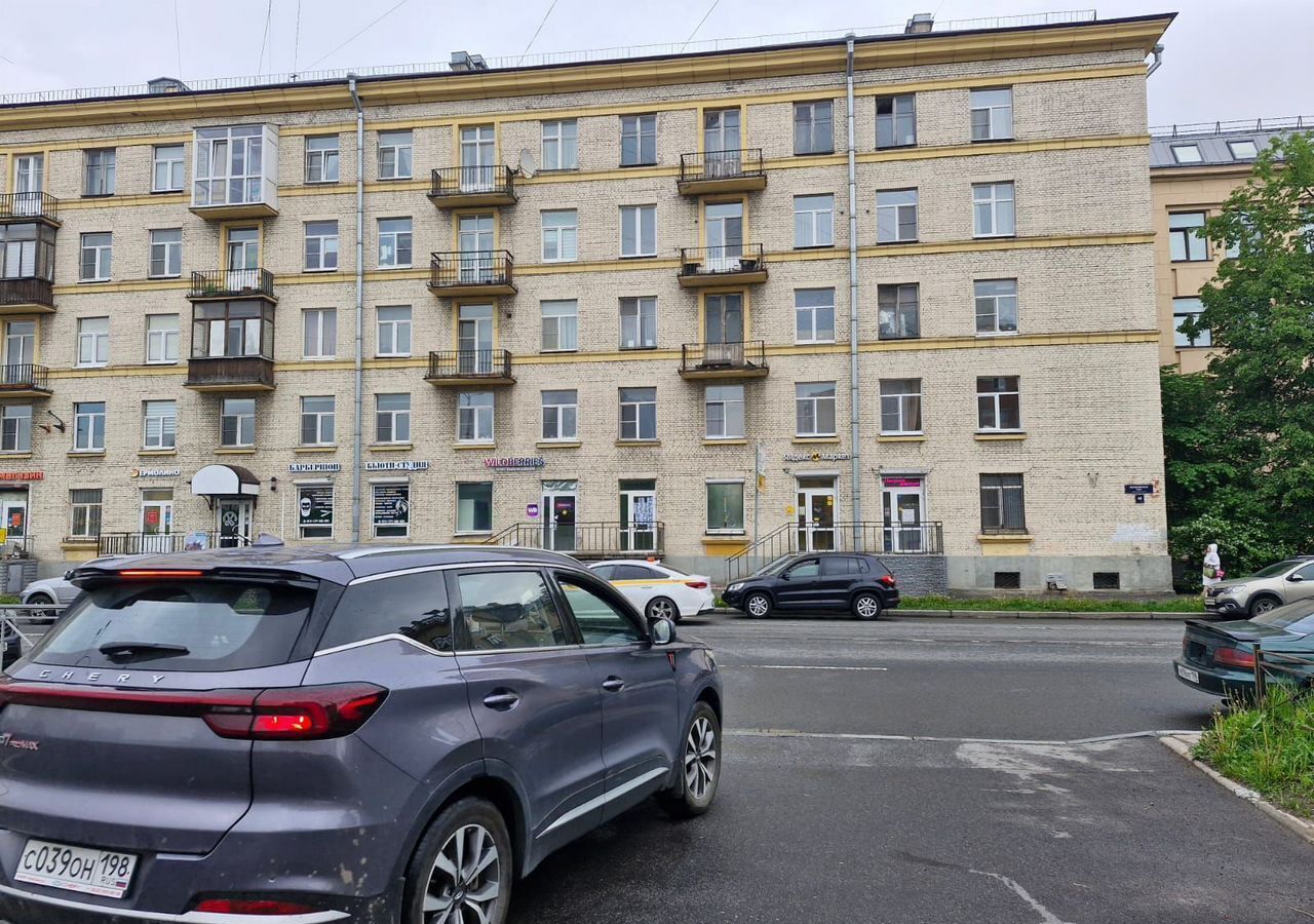торговое помещение г Санкт-Петербург метро Парк Победы ул Варшавская 48 фото 1
