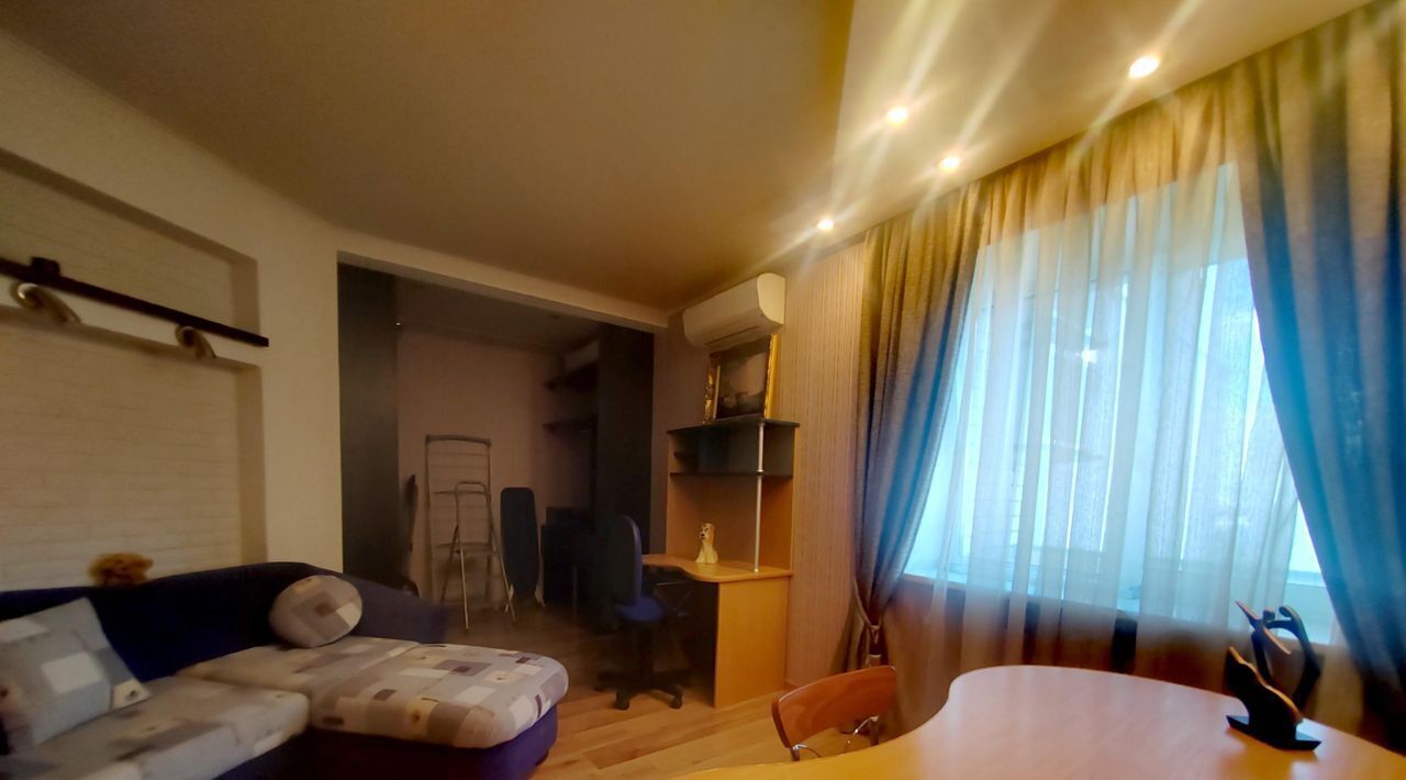 квартира г Саратов р-н Волжский ул Валовая 30/32 фото 22