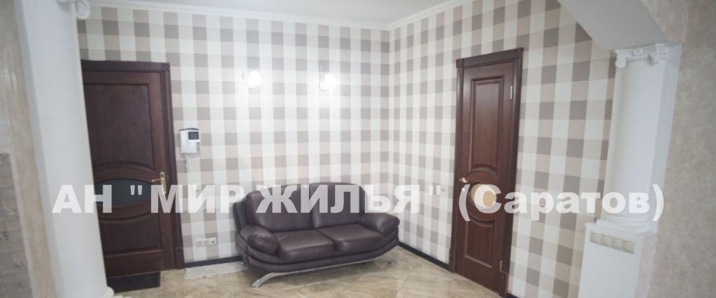 квартира г Саратов р-н Волжский ул Валовая 2/10 фото 12
