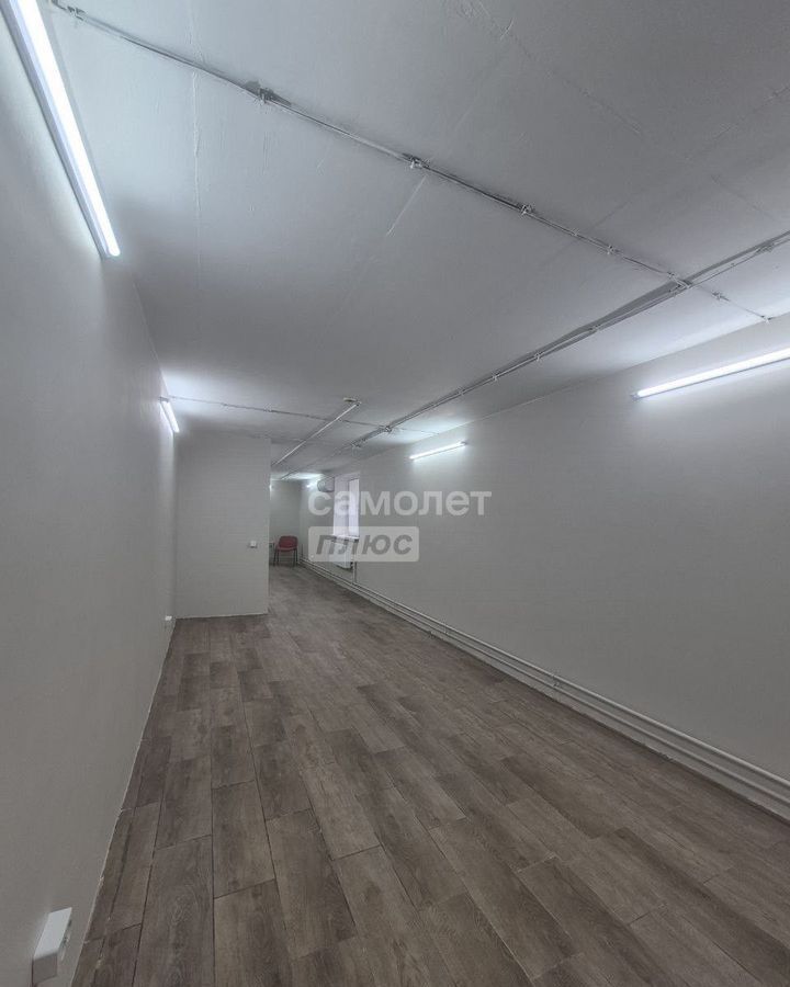 офис г Волгоград р-н Кировский ул им. Быстрова 94 фото 6