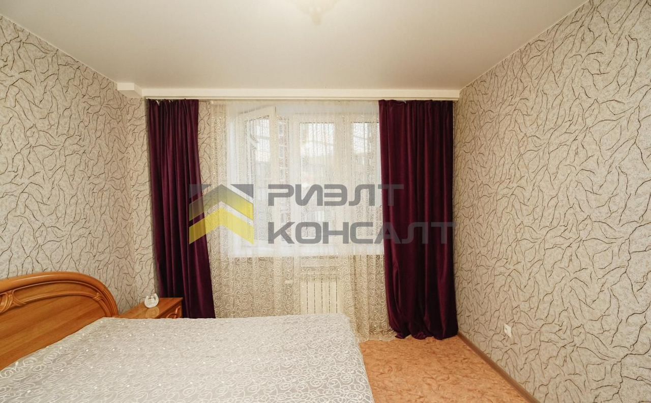 квартира г Омск р-н Кировский ул. Б. Г. Шаронова, 21 фото 2