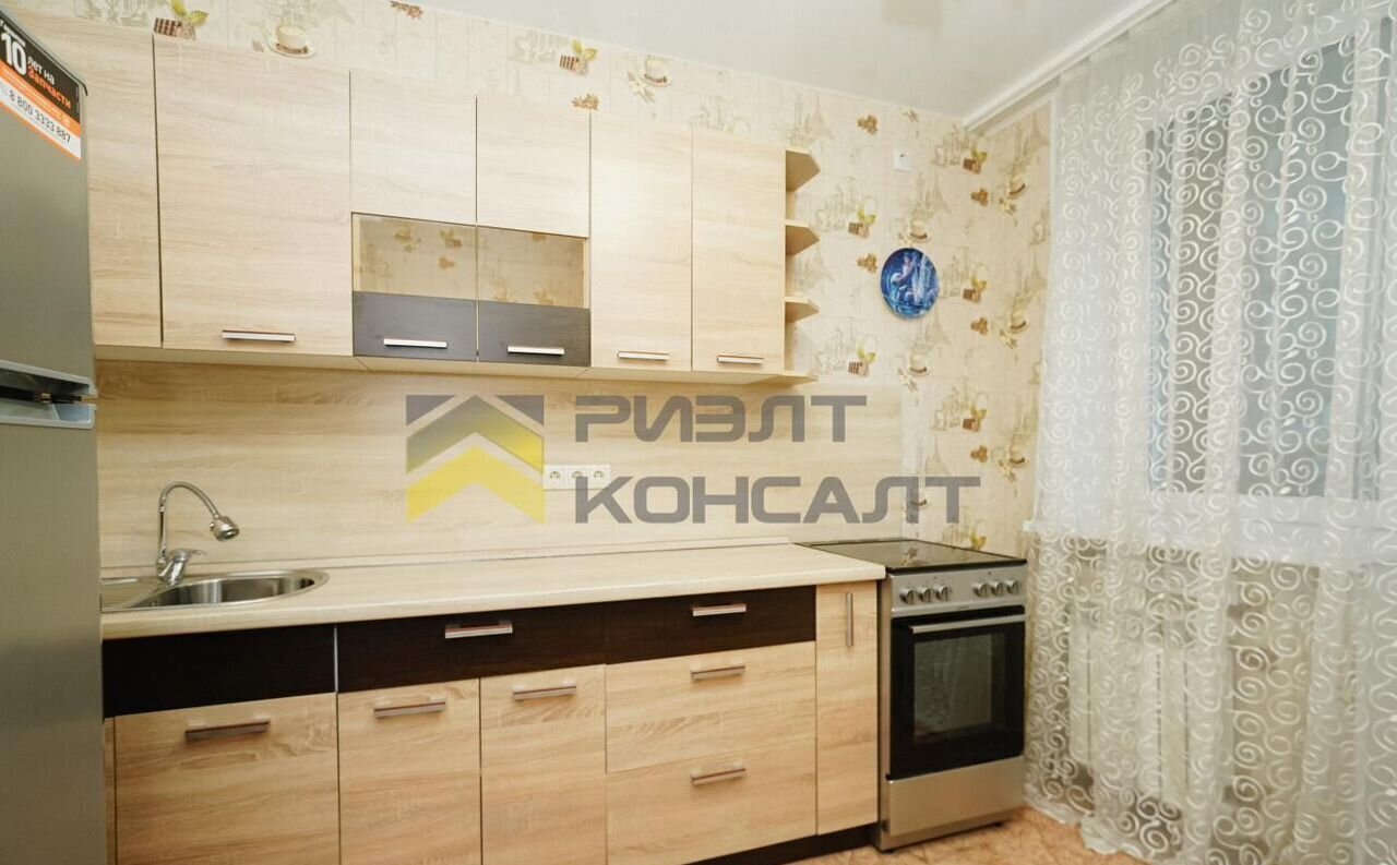 квартира г Омск р-н Кировский ул. Б. Г. Шаронова, 21 фото 5