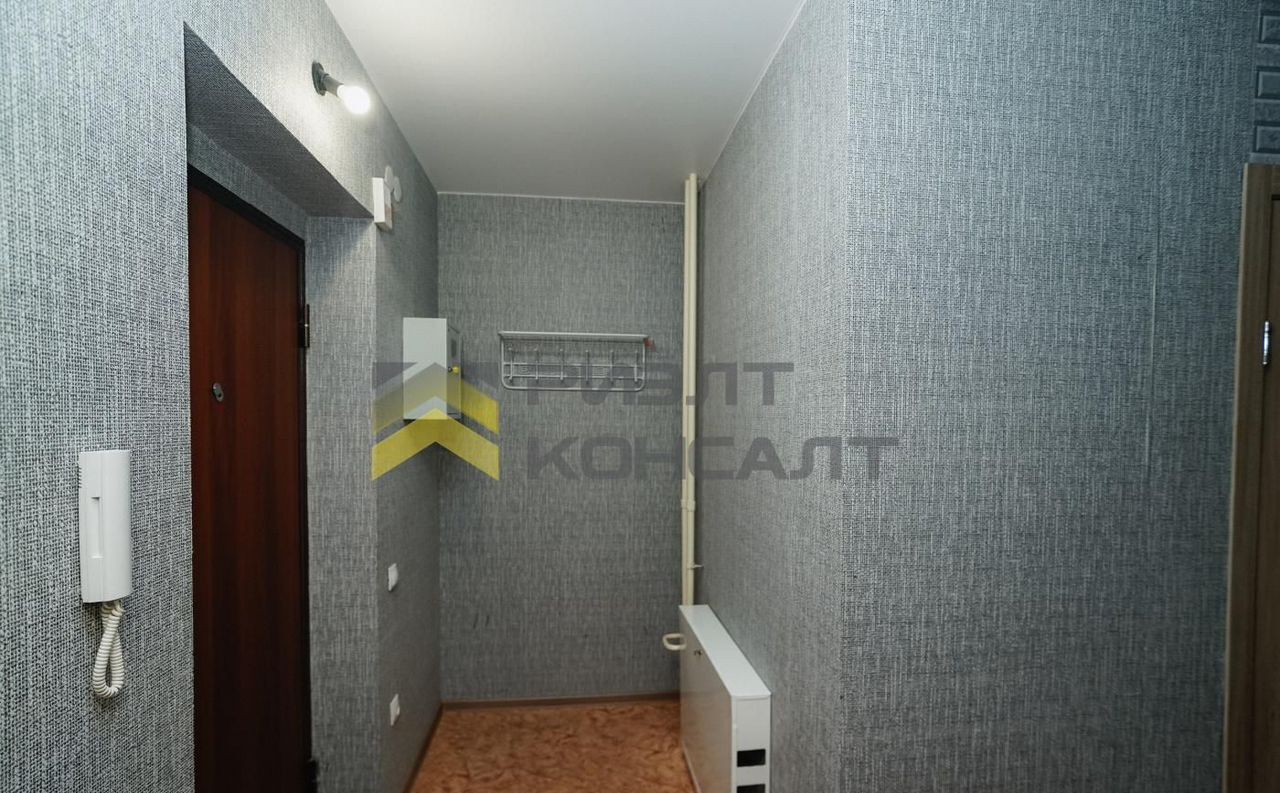 квартира г Омск р-н Кировский ул. Б. Г. Шаронова, 21 фото 10