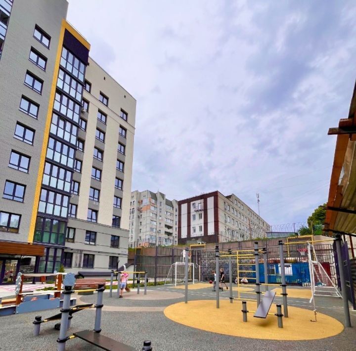 квартира г Брянск р-н Советский ул Крапивницкого 39к/3 фото 8