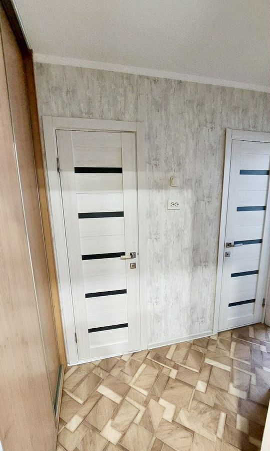 квартира г Омск р-н Центральный ул Н.М.Ядринцева 26 фото 8