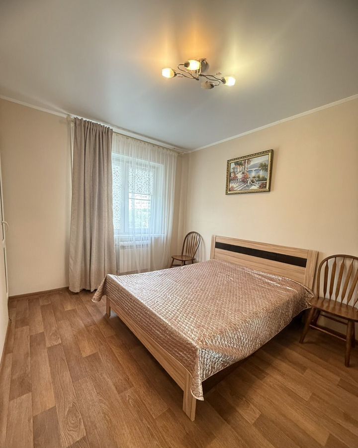 квартира г Астрахань р-н Советский ул Николая Островского 160к/2 фото 18