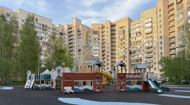 метро Проспект Большевиков пр-кт Российский 14 фото