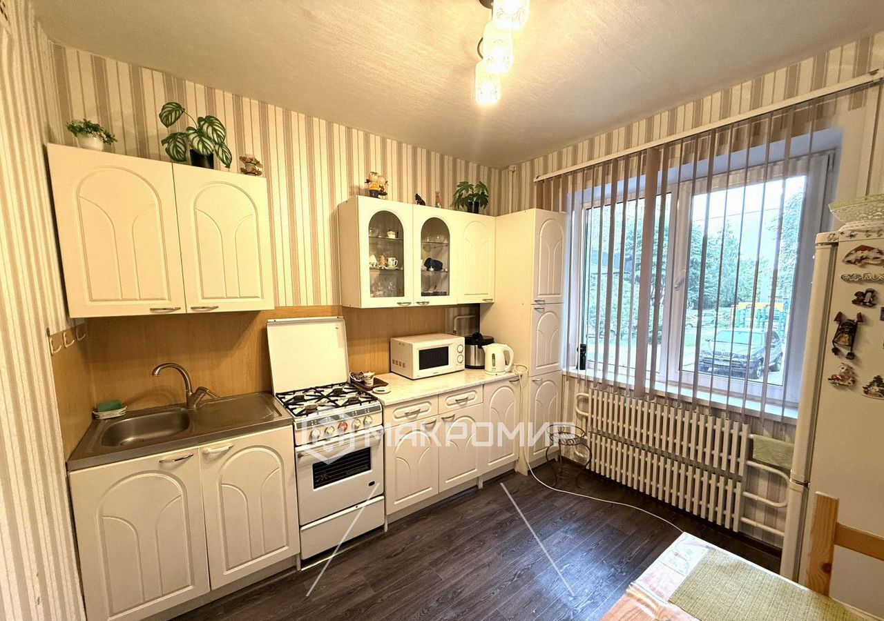 квартира г Брянск р-н Володарский ул Фосфоритная 7 фото 2