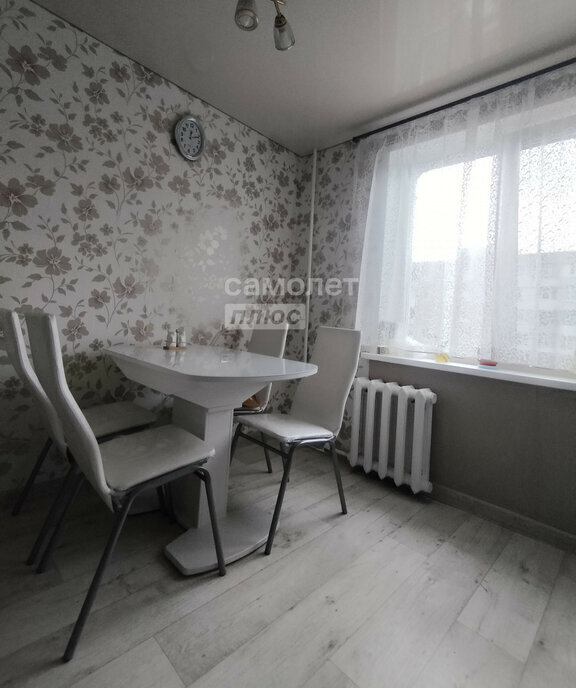 квартира г Октябрьский 35-й микрорайон 27 фото 9
