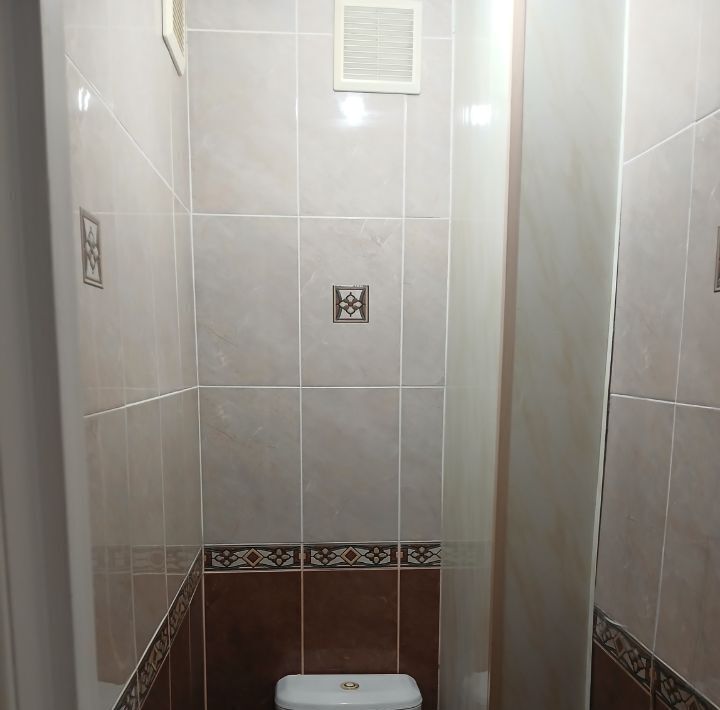 квартира г Омск р-н Кировский ул Дианова 6 фото 2