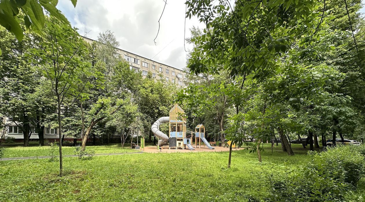 квартира г Москва метро Аминьевская ул Веерная 3к/6 фото 3