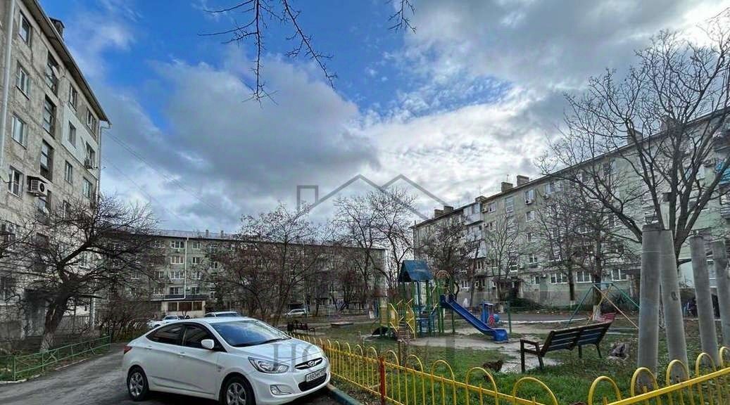 квартира г Новороссийск р-н Южный ул Героев Десантников 39а фото 18