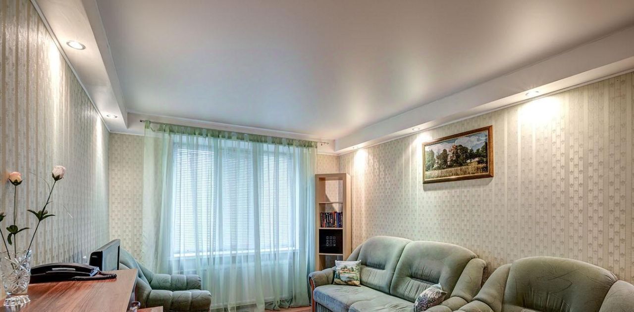 квартира г Санкт-Петербург метро Ладожская пр-кт Наставников 20к/2 фото 2
