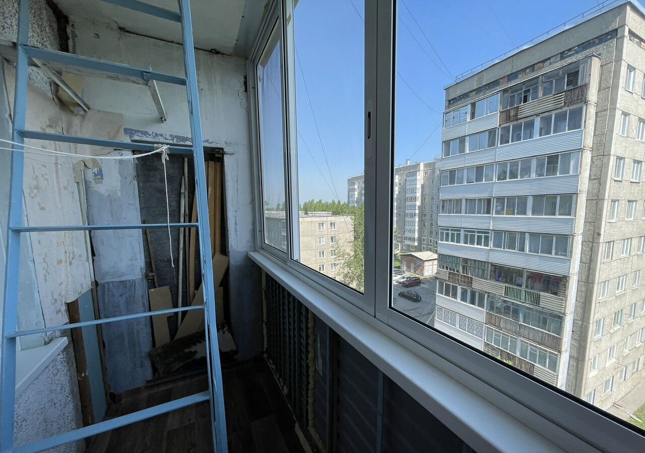квартира г Ачинск 3-й мкр-н, 33 фото 11