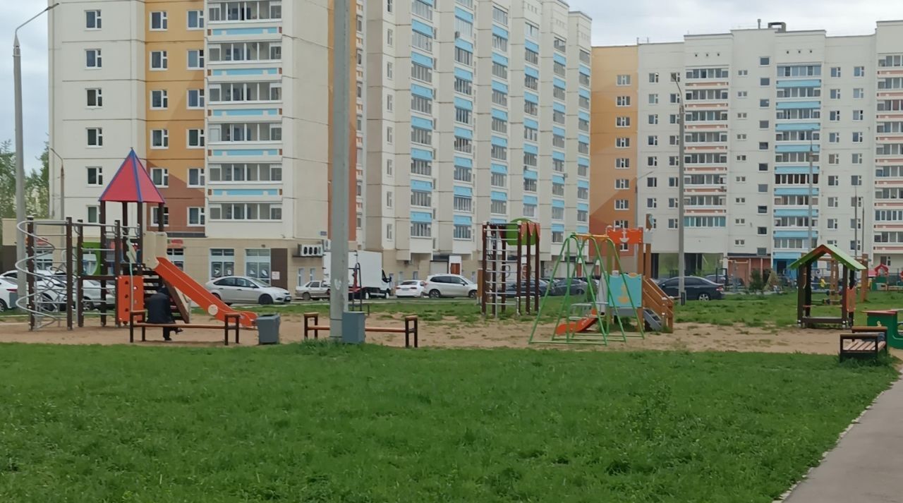 квартира г Пермь р-н Мотовилихинский ул Целинная 53 фото 1