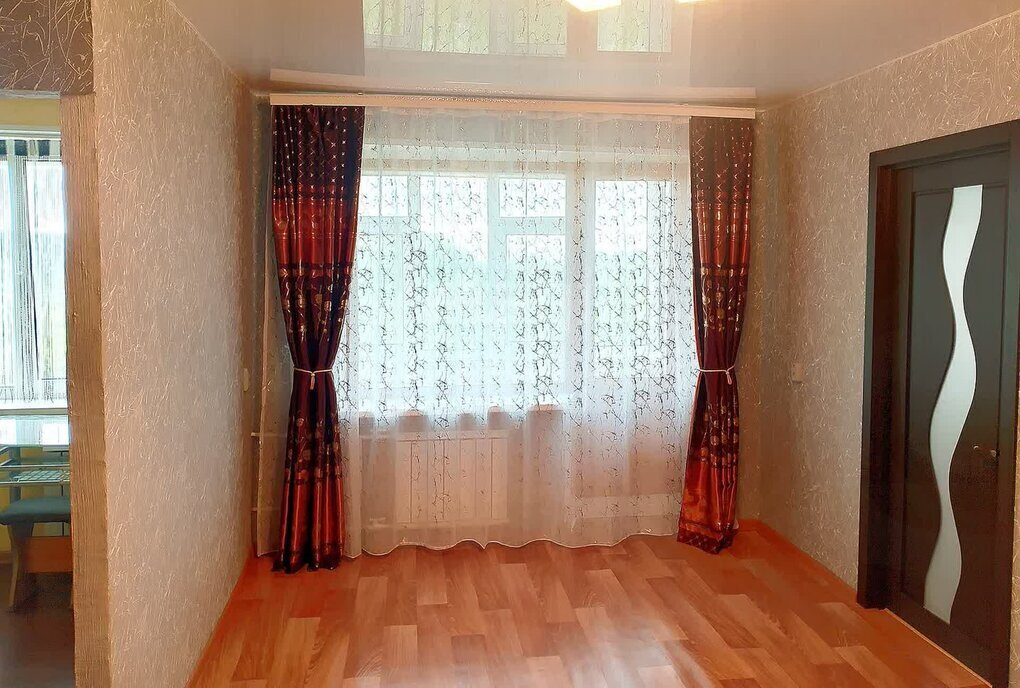 квартира г Петропавловск-Камчатский ул Кутузова 12б фото 3