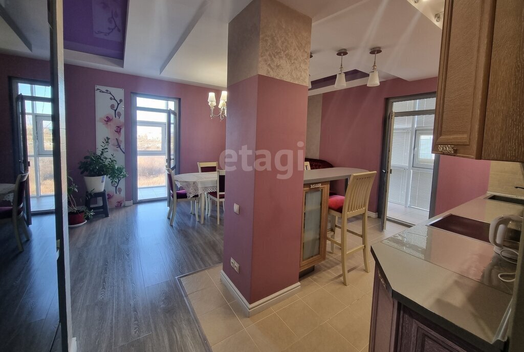 квартира г Петропавловск-Камчатский ул Топоркова 8/2 фото 4