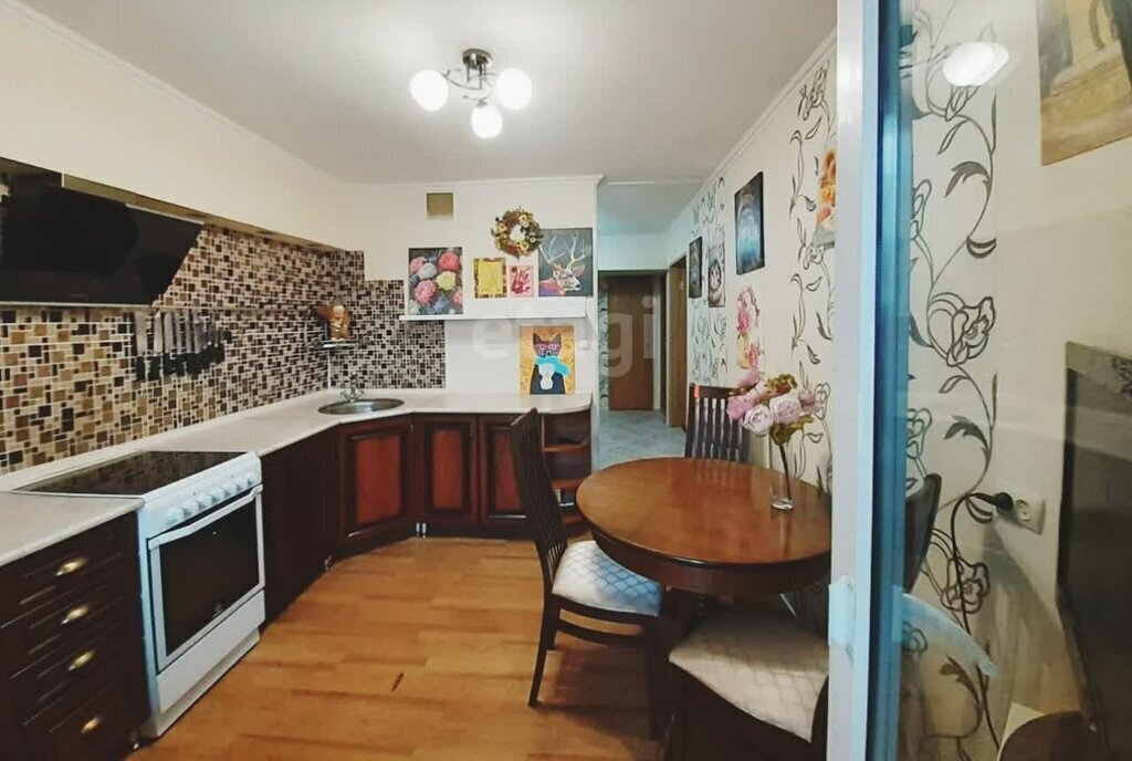 квартира г Петропавловск-Камчатский ул Звездная 4/1 фото 8