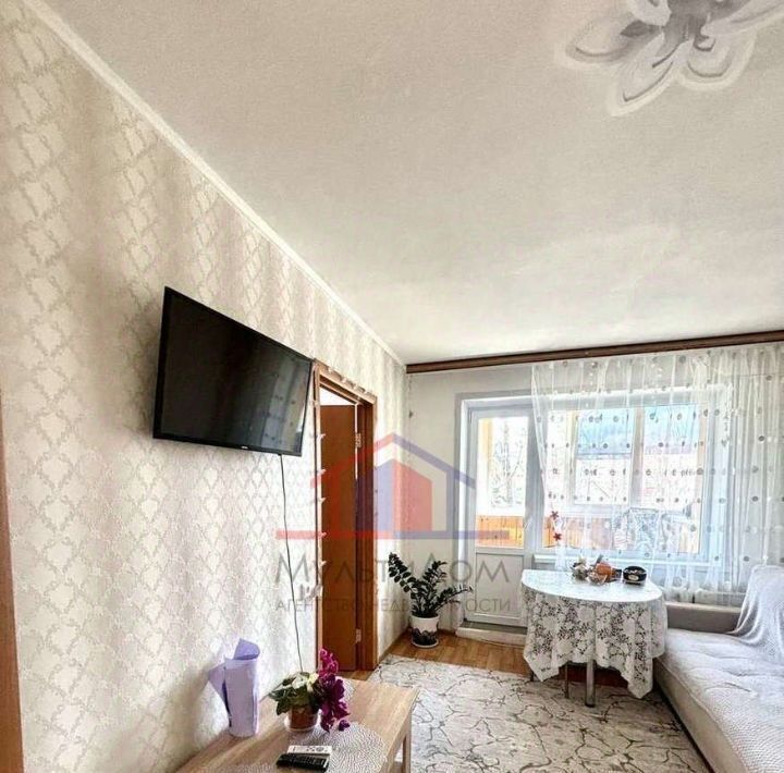 квартира г Старый Оскол Интернациональный микрорайон 21 фото 3