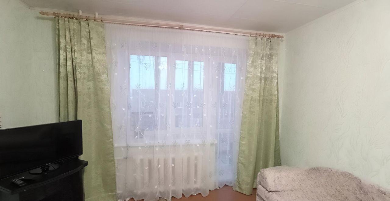 квартира г Омск р-н Центральный ул 10 лет Октября 181 фото 1