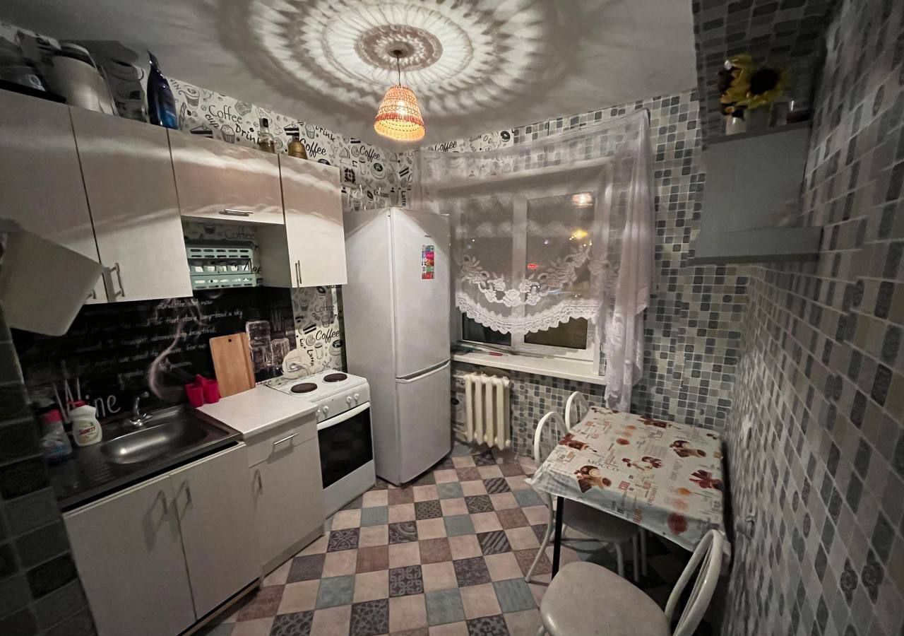 квартира г Ачинск 6-й мкр-н, 9 фото 5