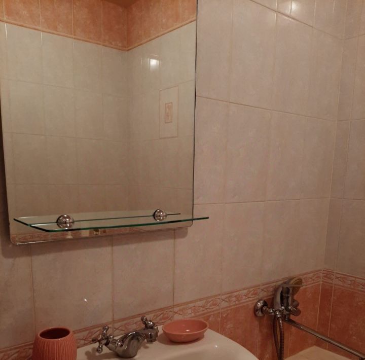квартира г Омск р-н Кировский ул Дмитриева 6 фото 14