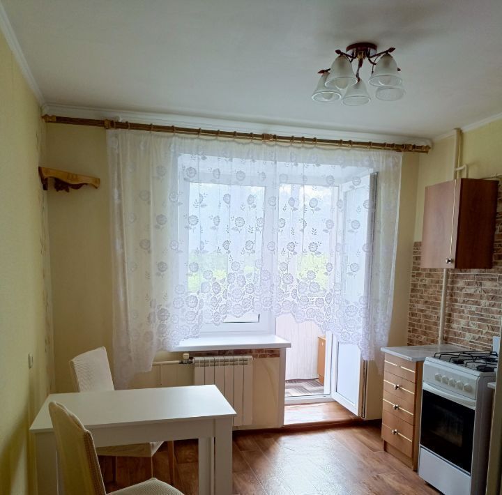 квартира г Чебоксары р-н Калининский ул Гагарина Ю. 35 фото 1