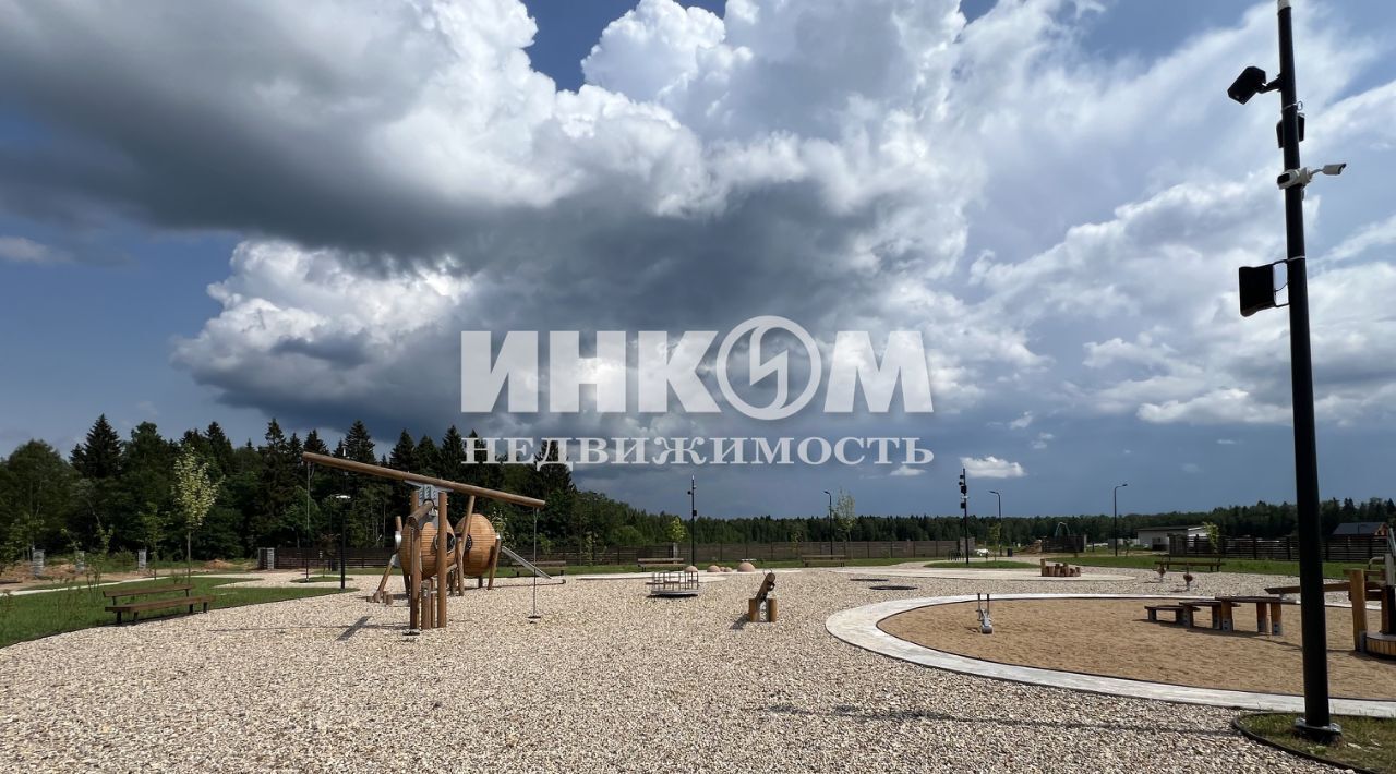 дом г Истра Осенняя улица фото 13