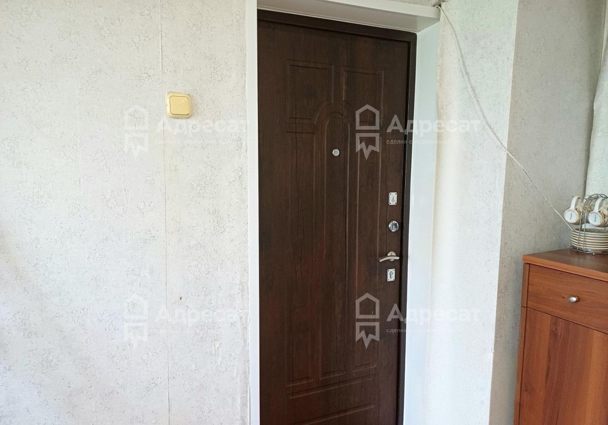 комната г Волгоград р-н Тракторозаводский ул им. Жолудева 20а фото 2